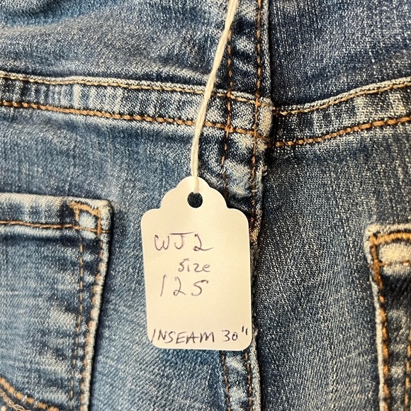 WJ2. LEE WOMEN’S CURVY FIT BOOTCUT JEAN 12 SHORT • Inseam 29 - Picture 5 of 5